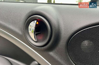 Позашляховик / Кросовер MINI Countryman 2012 в  фото 29 Позашляховик / Кросовер MINI Countryman 2012 в