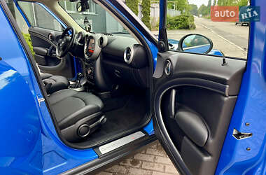 Позашляховик / Кросовер MINI Countryman 2012 в  фото 41 Позашляховик / Кросовер MINI Countryman 2012 в