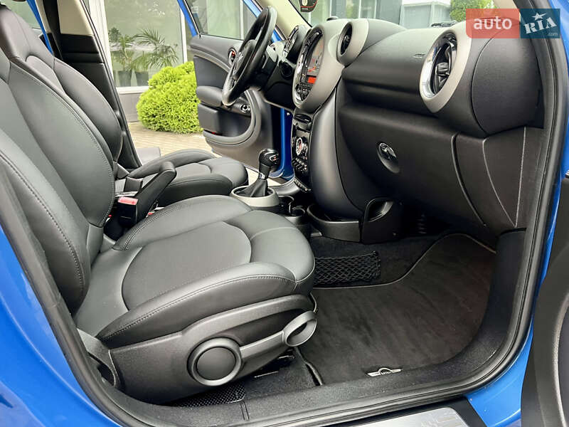 Позашляховик / Кросовер MINI Countryman 2012 в Рівному фото 43 Позашляховик / Кросовер MINI Countryman 2012 в Рівному