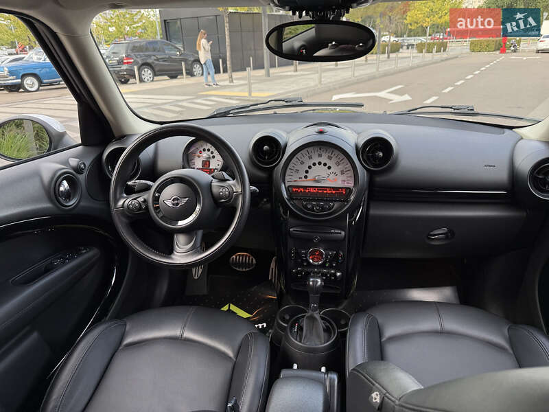 Позашляховик / Кросовер MINI Countryman 2014 в Києві фото 35 Позашляховик / Кросовер MINI Countryman 2014 в Києві