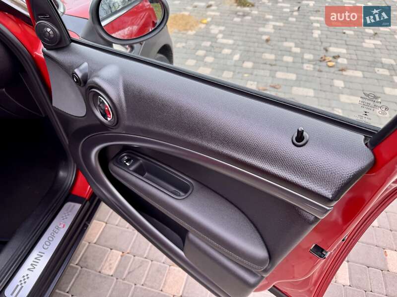 Позашляховик / Кросовер MINI Countryman 2014 в Одесі фото 55 Позашляховик / Кросовер MINI Countryman 2014 в Одесі