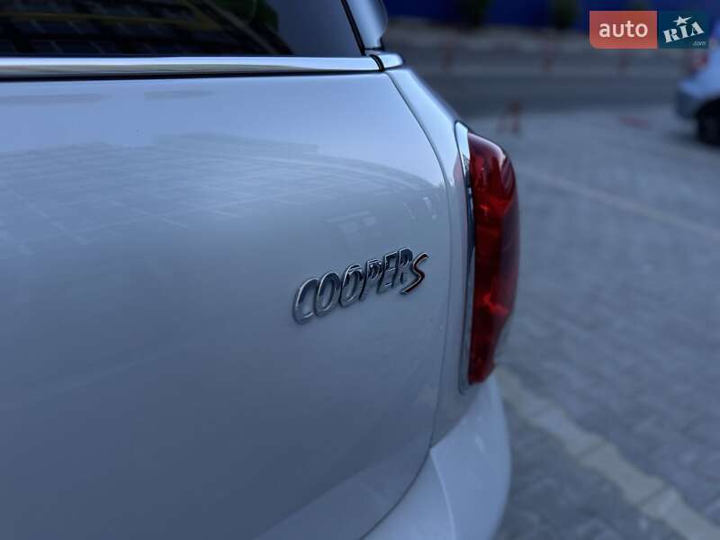 Внедорожник / Кроссовер MINI Countryman 2014 в Одессе