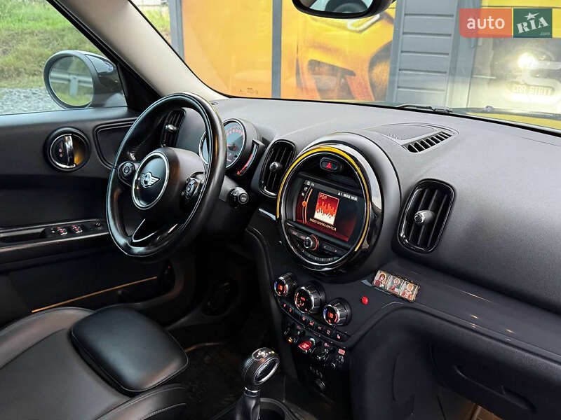 Хетчбек MINI Countryman 2018 в Стрию фото 30 Хетчбек MINI Countryman 2018 в Стрию