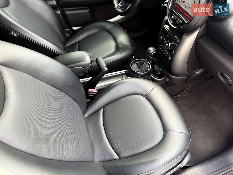 Внедорожник / Кроссовер MINI Countryman 2014 в Кривом Роге фото 30 Внедорожник / Кроссовер MINI Countryman 2014 в Кривом Роге