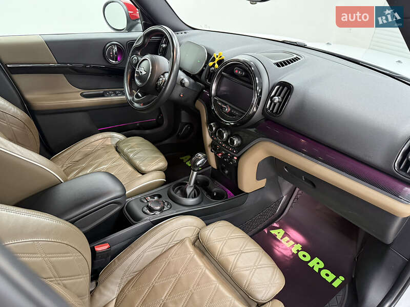 Хэтчбек MINI Countryman 2018 в Одессе фото 16 Хэтчбек MINI Countryman 2018 в Одессе