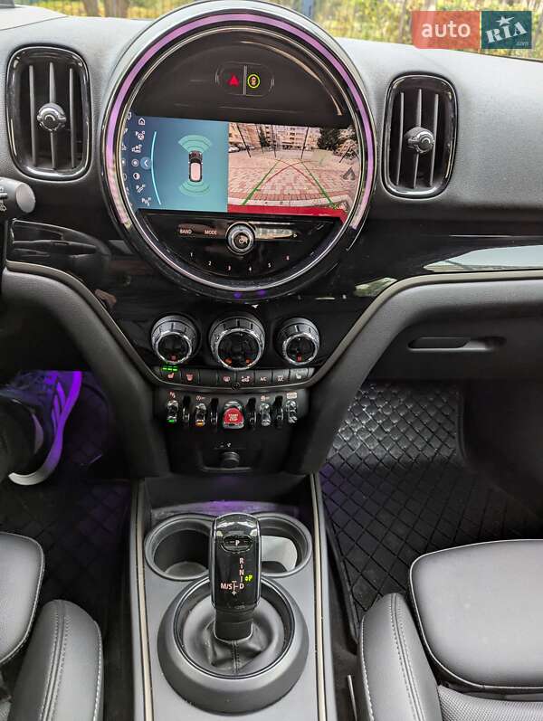 Внедорожник / Кроссовер MINI Countryman 2021 в Одессе