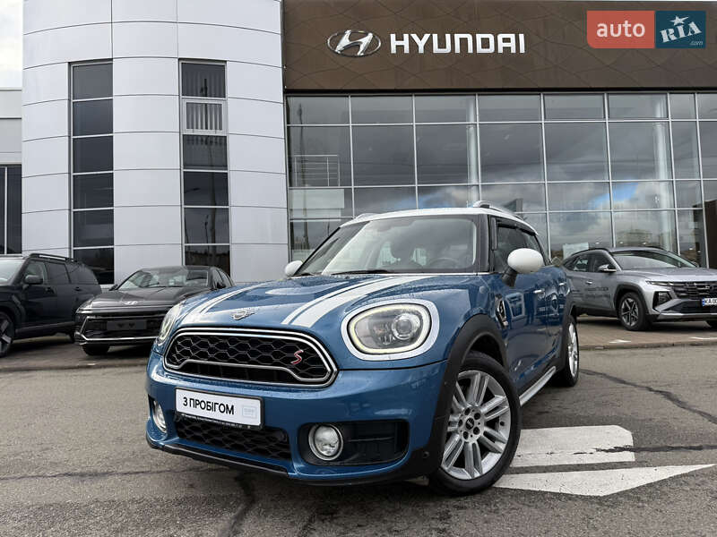 Хэтчбек MINI Countryman 2019 в Киеве