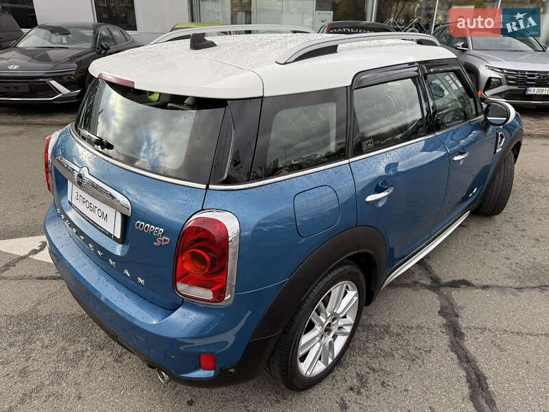 Хэтчбек MINI Countryman 2019 в Киеве