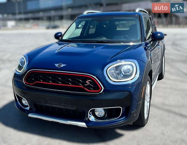 Хэтчбек MINI Countryman 2018 в Киеве