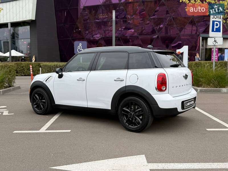 Позашляховик / Кросовер MINI Countryman 2015 в Києві фото 7 Позашляховик / Кросовер MINI Countryman 2015 в Києві