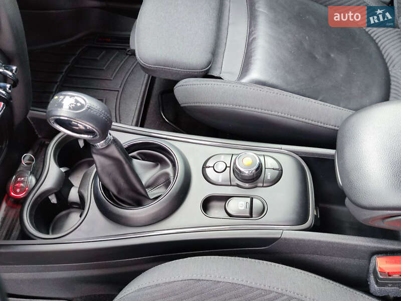 Хэтчбек MINI Countryman 2018 в Ужгороде фото 23 Хэтчбек MINI Countryman 2018 в Ужгороде