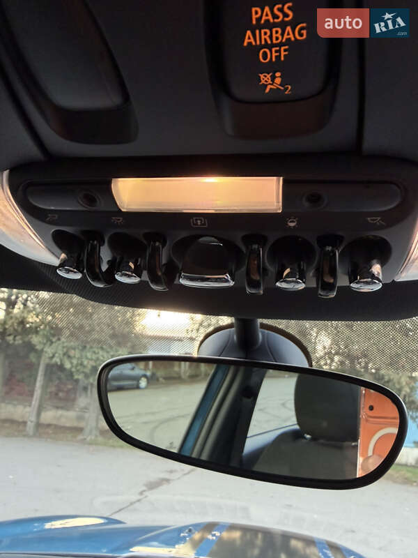 Хэтчбек MINI Countryman 2018 в Ужгороде фото 36 Хэтчбек MINI Countryman 2018 в Ужгороде