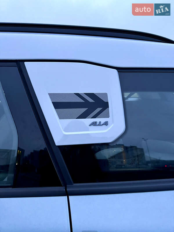 Внедорожник / Кроссовер MINI Countryman 2024 в Киеве