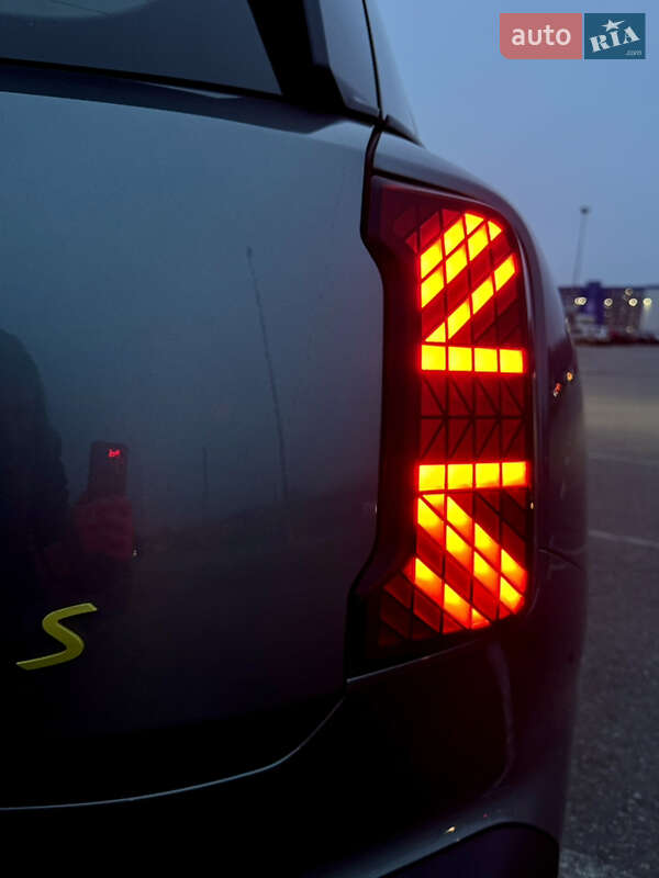 Внедорожник / Кроссовер MINI Countryman 2024 в Киеве