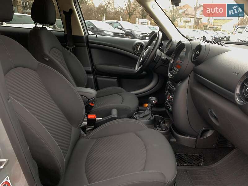Внедорожник / Кроссовер MINI Countryman 2016 в Виннице