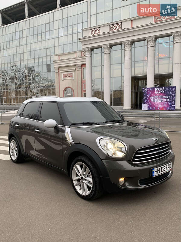 Внедорожник / Кроссовер MINI Countryman 2013 в Одессе