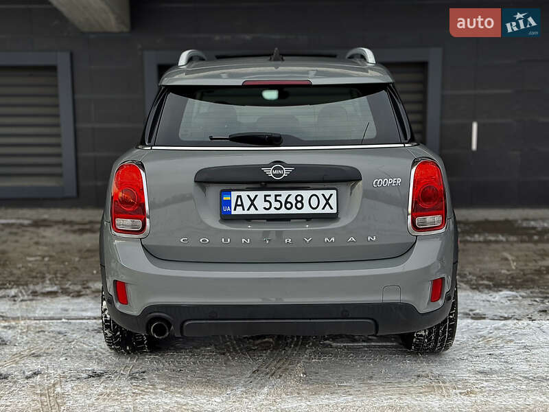 Хэтчбек MINI Countryman 2019 в Киеве фото 7 Хэтчбек MINI Countryman 2019 в Киеве