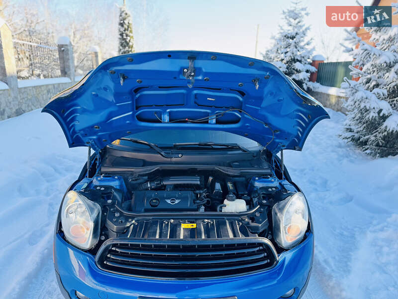 Внедорожник / Кроссовер MINI Countryman 2013 в Ромнах