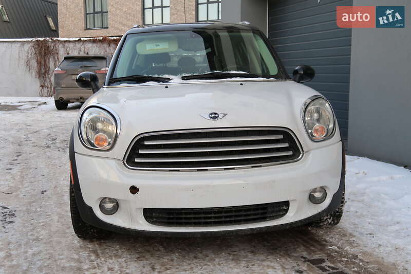 Внедорожник / Кроссовер MINI Countryman 2014 в Ровно