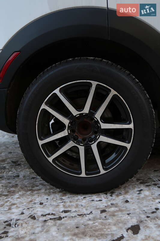 Внедорожник / Кроссовер MINI Countryman 2014 в Ровно