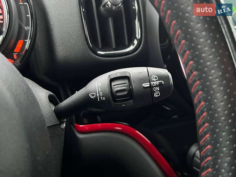 Хэтчбек MINI Countryman 2019 в Киеве