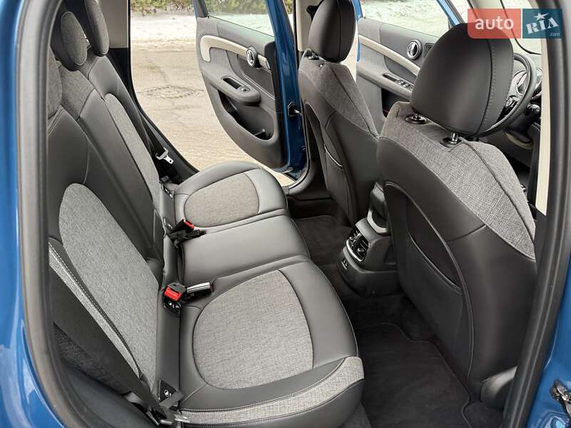 Хэтчбек MINI Countryman 2019 в Киеве фото 50 Хэтчбек MINI Countryman 2019 в Киеве