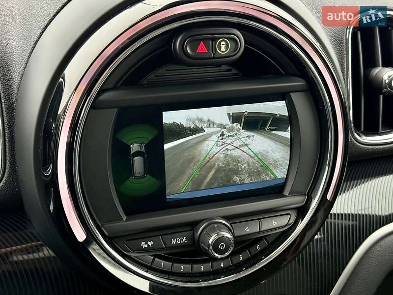 Хэтчбек MINI Countryman 2019 в Киеве фото 77 Хэтчбек MINI Countryman 2019 в Киеве