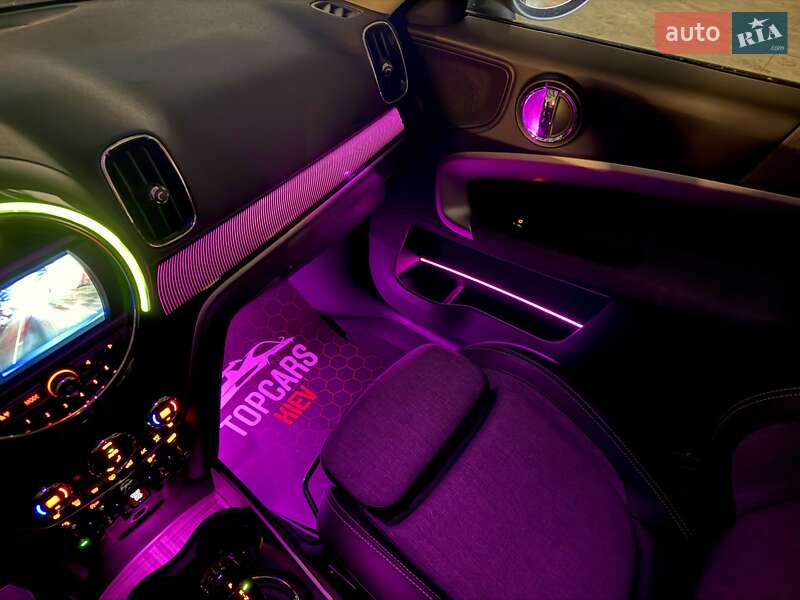 Хэтчбек MINI Countryman 2019 в Киеве фото 84 Хэтчбек MINI Countryman 2019 в Киеве