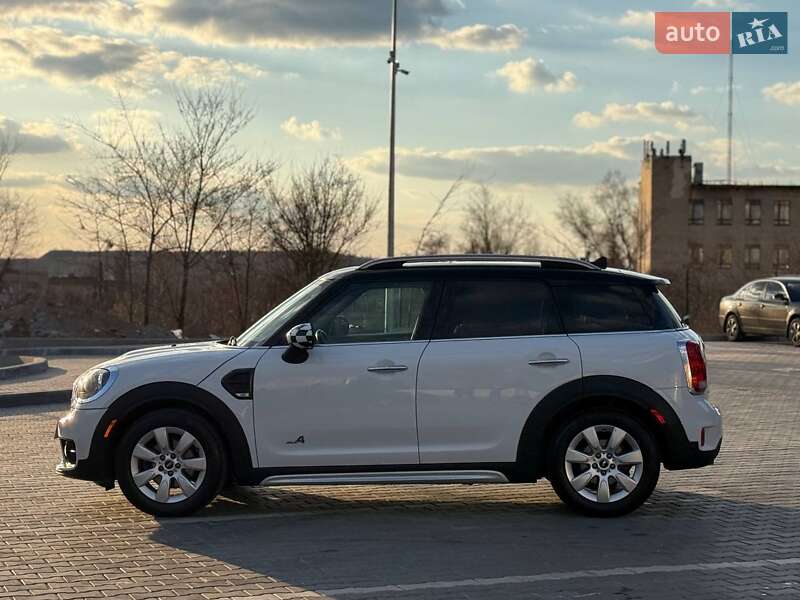 Хэтчбек MINI Countryman 2019 в Кривом Роге