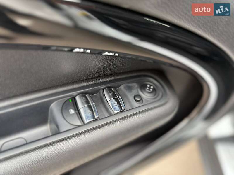 Позашляховик / Кросовер MINI Countryman 2015 в Києві