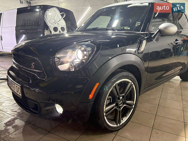 Позашляховик / Кросовер MINI Countryman 2016 в Києві