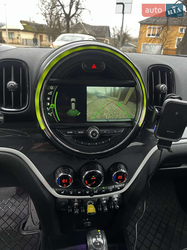 Хетчбек MINI Countryman 2018 в Сваляві