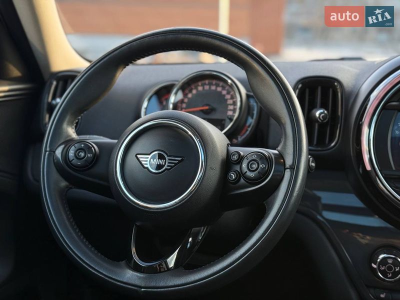 Хэтчбек MINI Countryman 2019 в Кривом Роге фото 35 Хэтчбек MINI Countryman 2019 в Кривом Роге