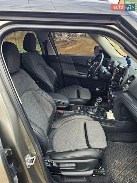 Хэтчбек MINI Countryman 2017 в Кривом Роге