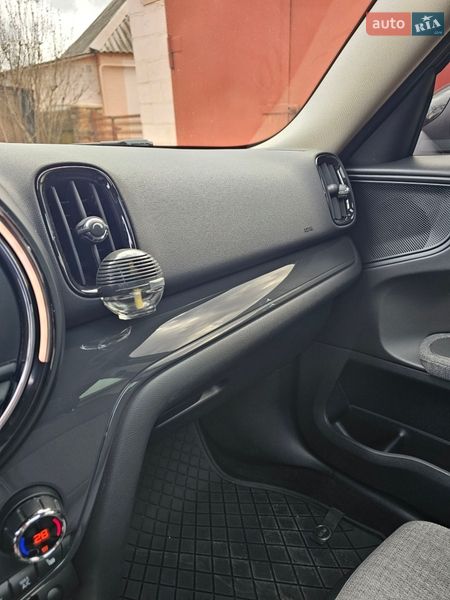 Хэтчбек MINI Countryman 2017 в Кривом Роге