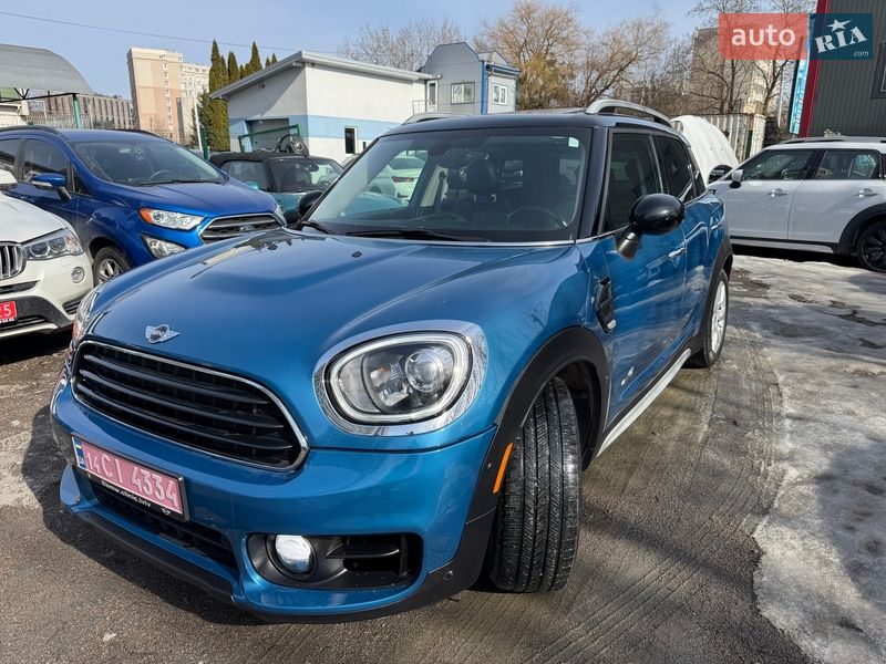 Хэтчбек MINI Countryman 2018 в Львове
