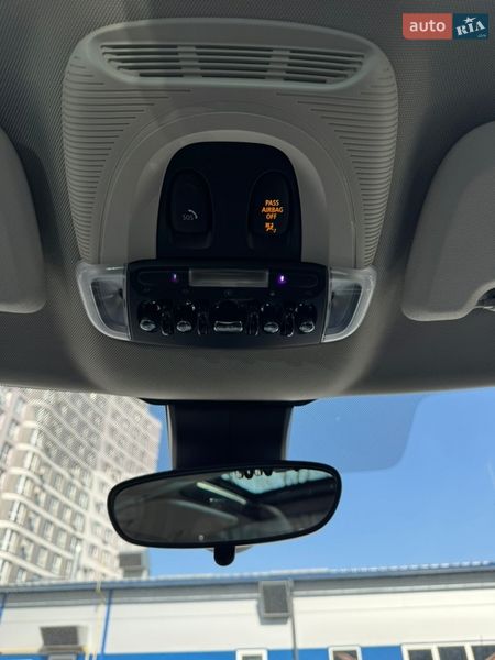 Хэтчбек MINI Countryman 2019 в Львове