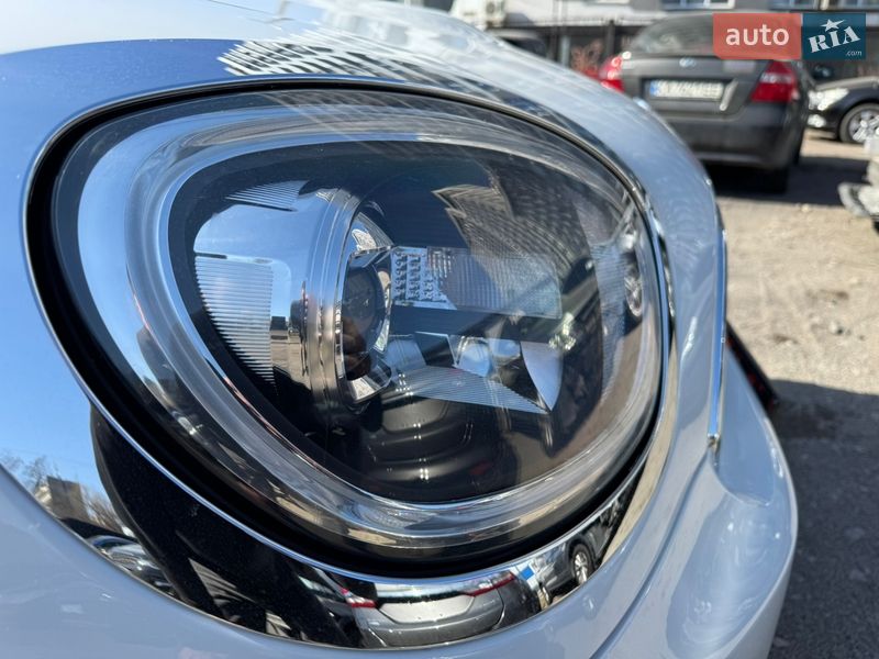 Хэтчбек MINI Countryman 2019 в Львове