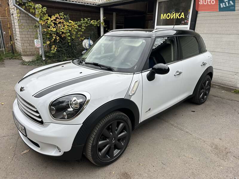 Внедорожник / Кроссовер MINI Countryman 2014 в Гайсине