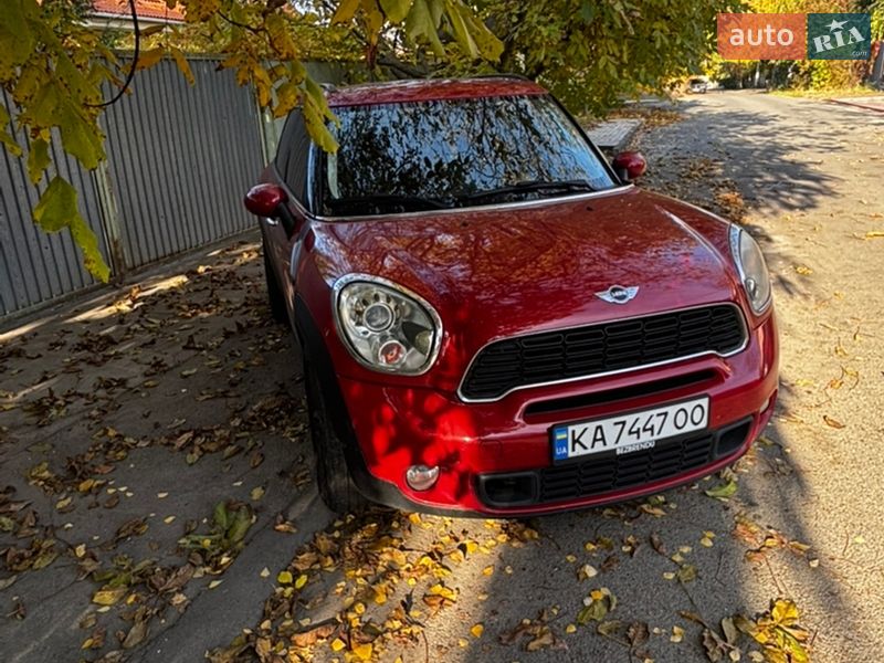 Внедорожник / Кроссовер MINI Countryman 2014 в Киеве