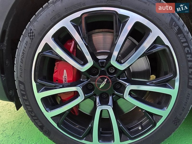 Хэтчбек MINI Countryman 2020 в Киеве