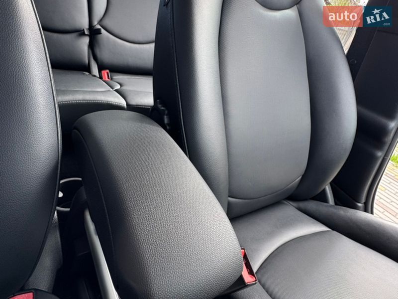 Позашляховик / Кросовер MINI Countryman 2016 в Дніпрі