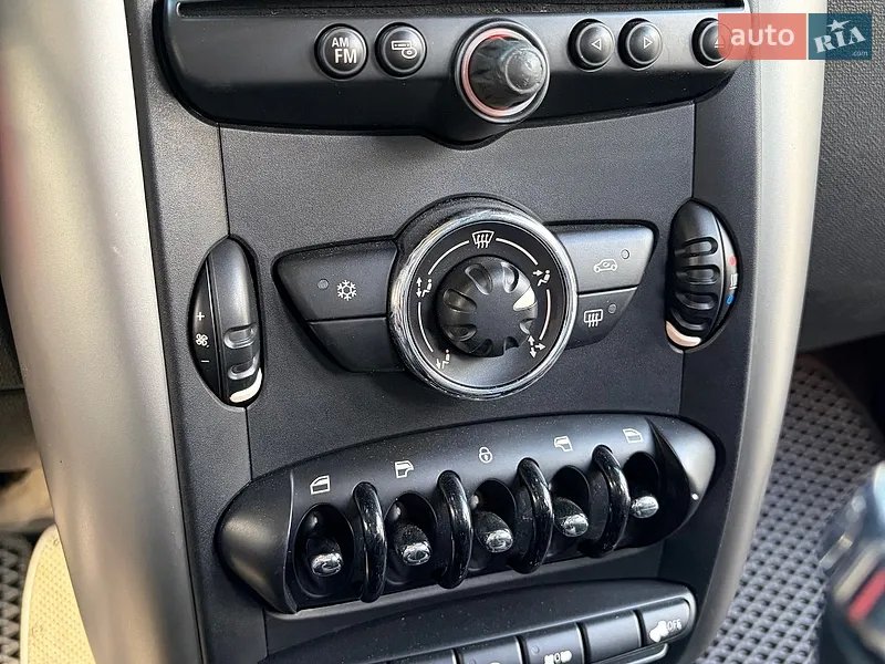 MINI Countryman 2010 VIN WMWZB3C50BWH95030 фото оголошення 22 з 68