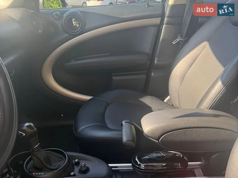 MINI Countryman 2014 VIN WMWZB3C5XEWR41063 фото оголошення 10 з 43