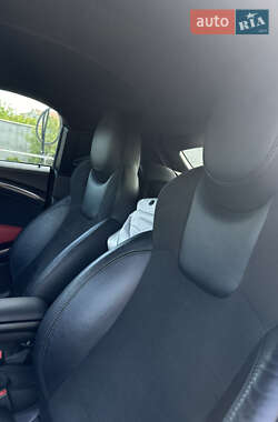 Хэтчбек MINI Coupe 2012 в 