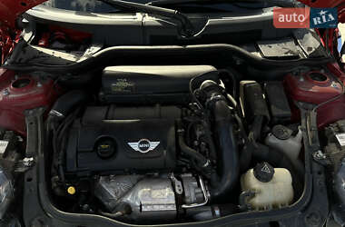 Хэтчбек MINI Coupe 2012 в 