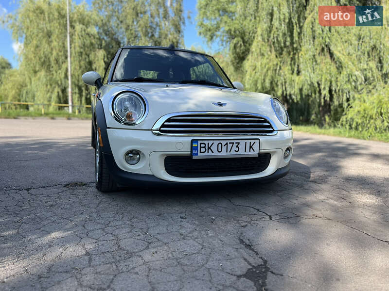 MINI Coupe 2012