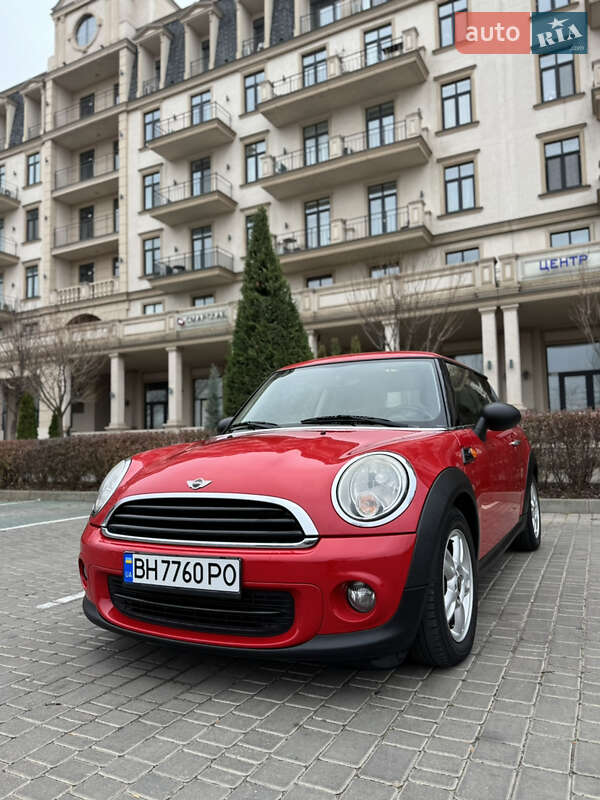 MINI Coupe 2011