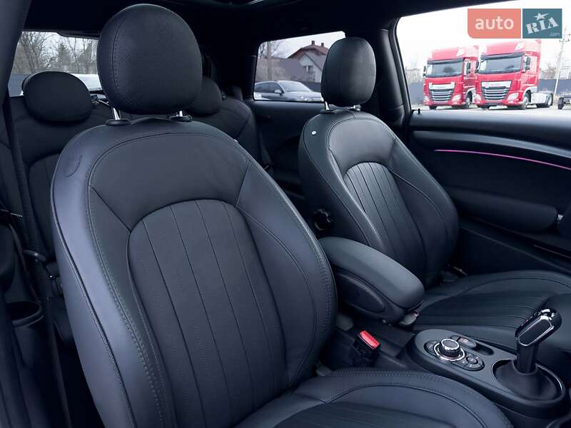 Хэтчбек MINI Electric 2022 в Луцке
