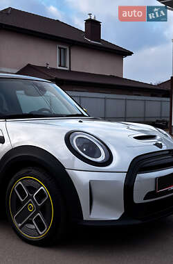 Хэтчбек MINI Electric 2021 в 